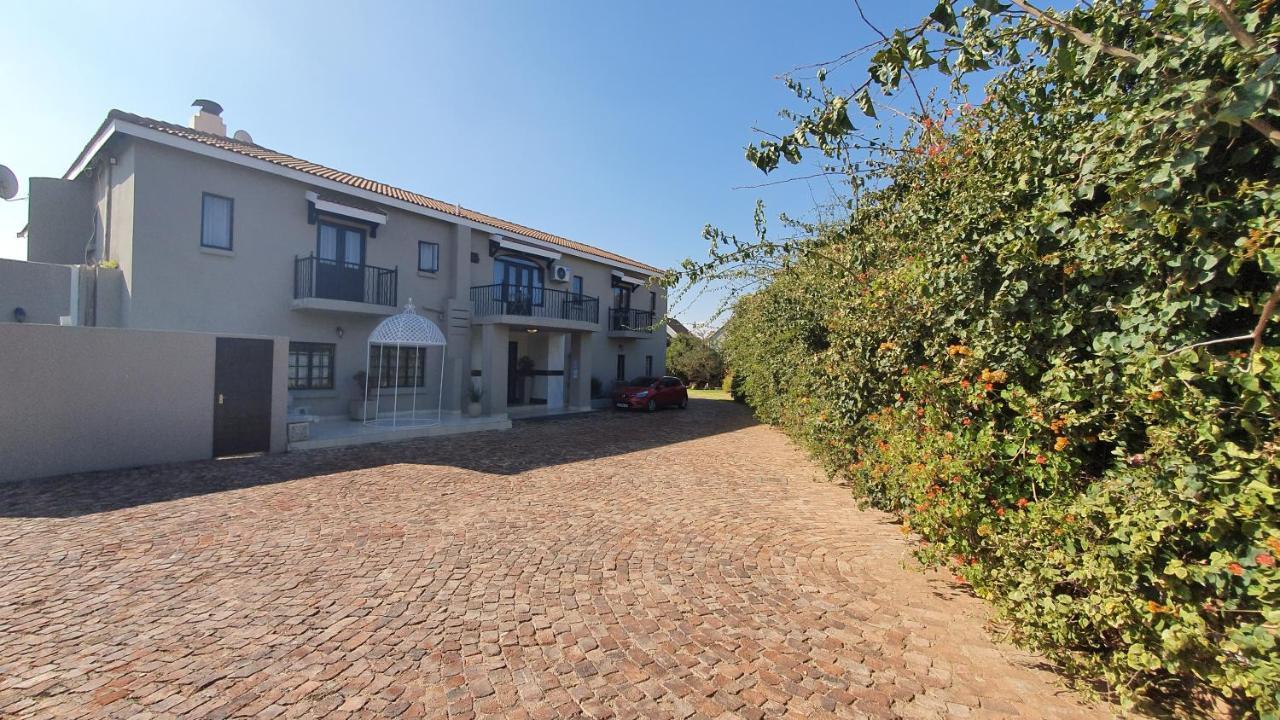 Hotel Olympus Manor Pretoria-Noord Exterior foto